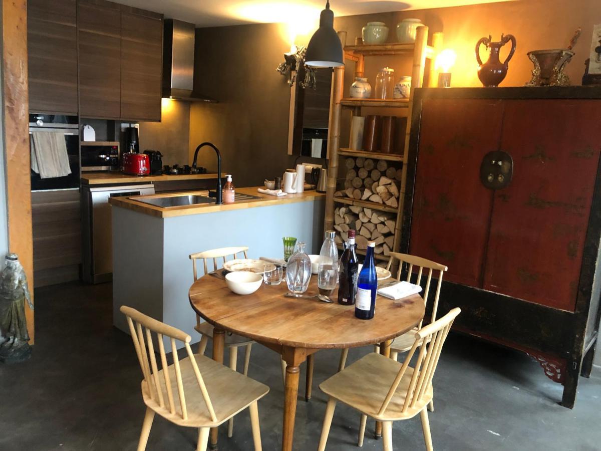 Charming On Floor In Marais -5p Appartement Parijs